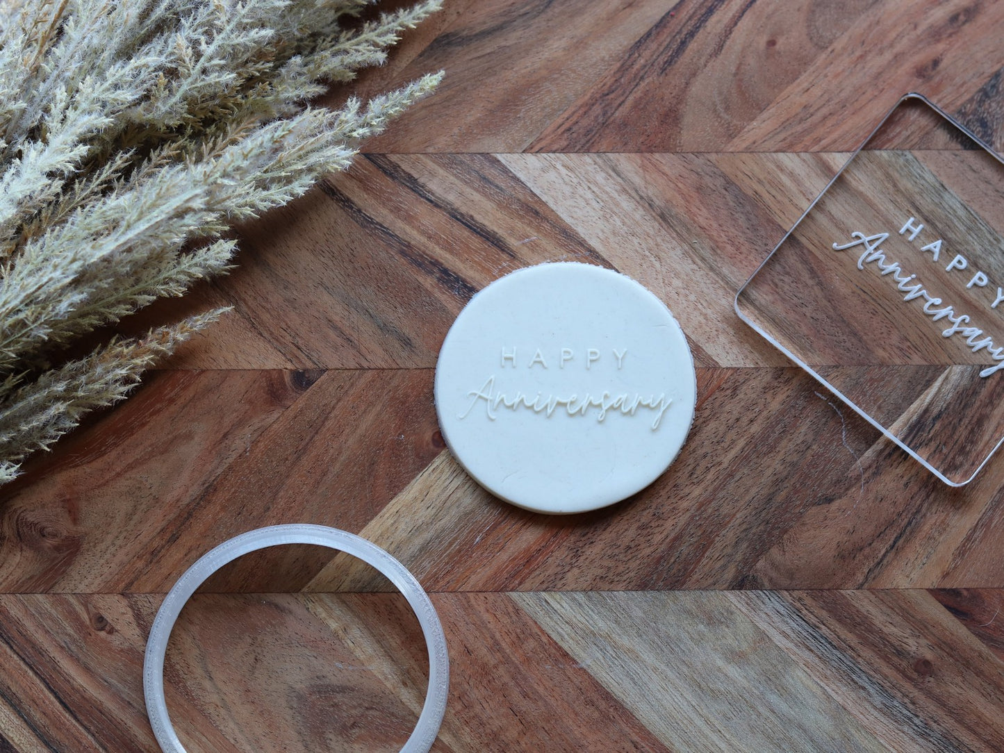 Happy Anniversary (Script Style) Debosser