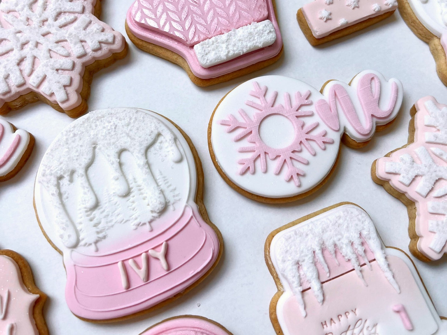 Snowflake ONE - Raised Embosser Set