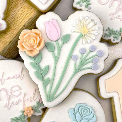 Fairy Floral Bunch - Cutter & Raised Stamp Set