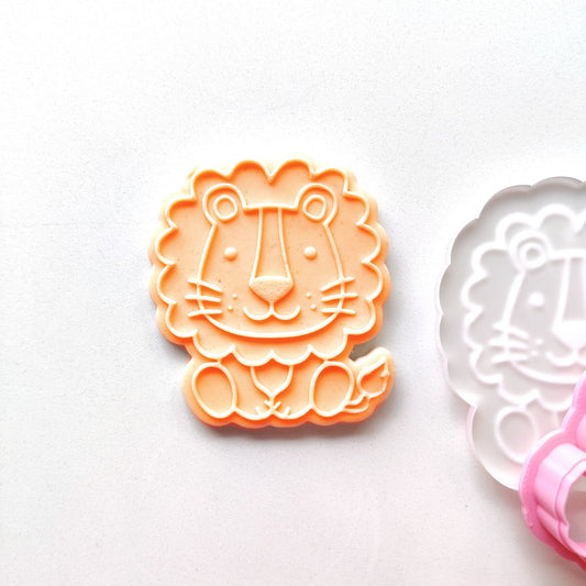 Safari Lion - Raised Embosser Set