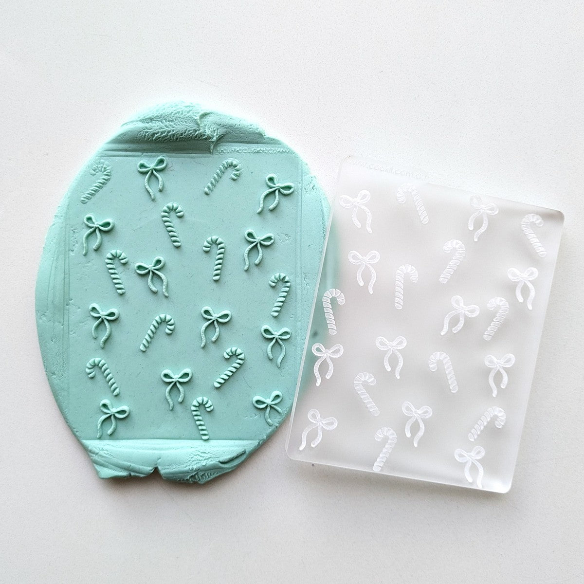 Christmas Bow & Candy Cane Pattern - Raised Embosser